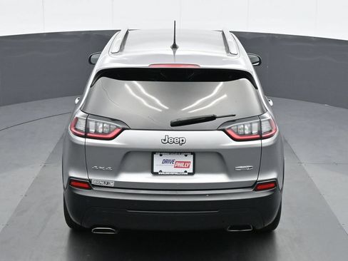 Used 2019 Jeep Cherokee Latitude Plus AWD/4WD image 20