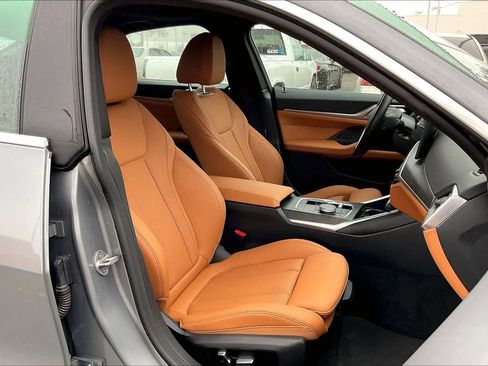 Used 2023 BMW i4 eDrive35 image 10