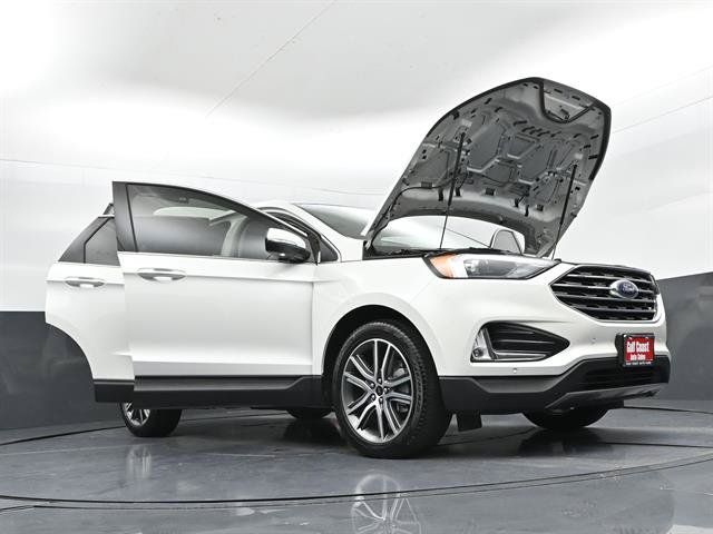 Certified 2024 Ford Edge Titanium AWD/4WD image 45