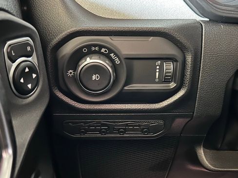 New 2026 Jeep Wrangler Unlimited Sport AWD/4WD image 19