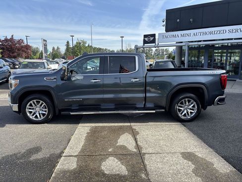 Used 2021 GMC Sierra 1500 SLT w/ SLT Premium Plus Package AWD/4WD image 4