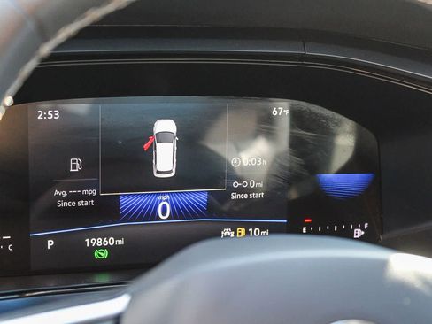 Used 2023 Volkswagen Taos SE image 31