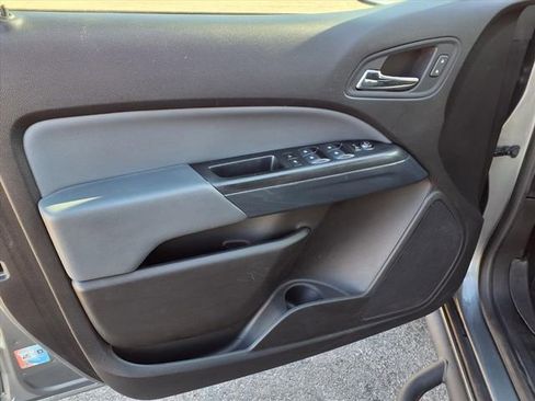 Used 2018 Chevrolet Colorado Z71 image 50