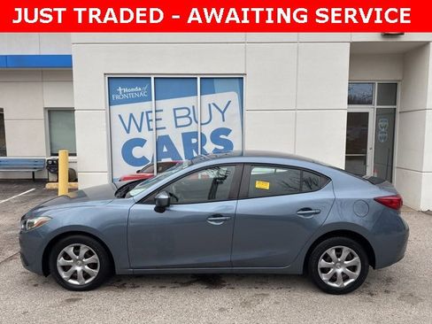 Used 2015 MAZDA MAZDA3 i Sport image 4