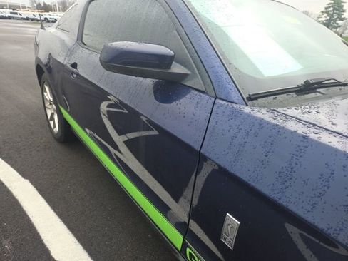 Used 2011 Ford Mustang GT Premium w/ 401A Rapid Spec Order Code image 5