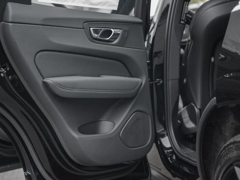 New 2026 Volvo XC60 B5 Ultra w/ Protection Package Premier image 38