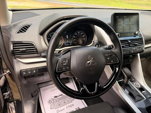 Used 2024 Mitsubishi Eclipse Cross AWD image 15