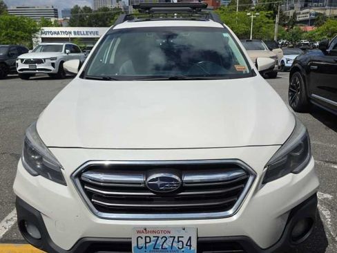 Used 2018 Subaru Outback 3.6R Limited AWD/4WD image 1