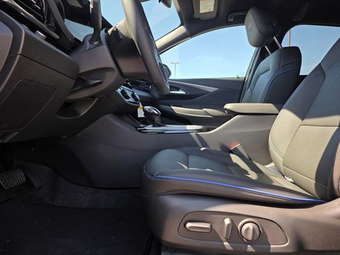 New 2026 Buick Envista Sport Touring w/ Convenience I Package FWD image 11