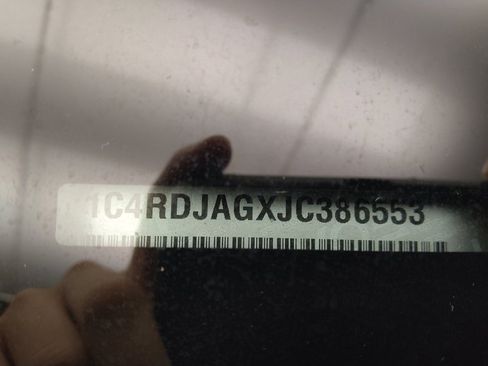 Used 2018 Dodge Durango SXT w/ 3rd Row Seating Group image 33