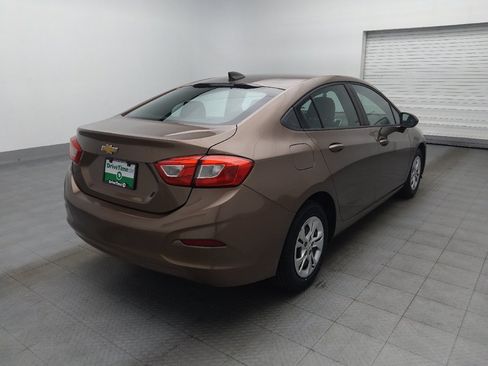 Used 2019 Chevrolet Cruze LS FWD image 9