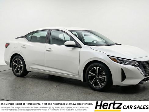 Used 2025 Nissan Sentra SV FWD image 1