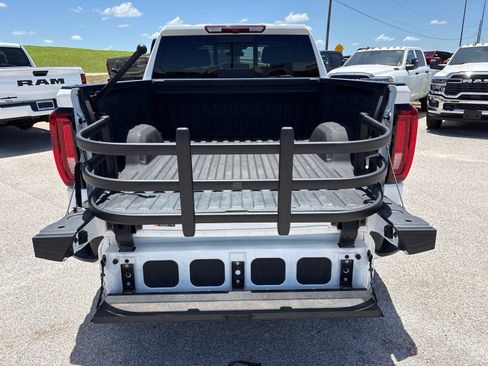 Used 2022 GMC Sierra 1500 Denali AWD/4WD image 35