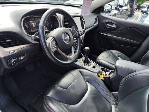 Used 2016 Jeep Cherokee Limited AWD/4WD image 11