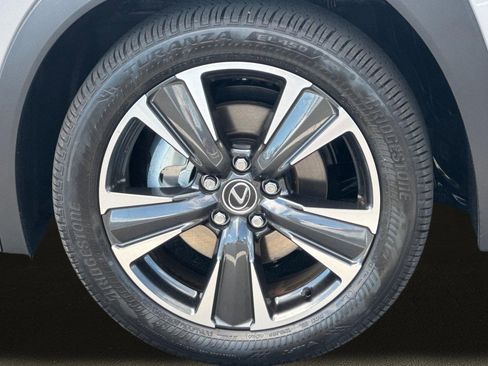 New 2026 Lexus UX 300h FWD image 11