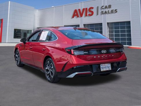 Used 2025 Hyundai Sonata SEL FWD image 9