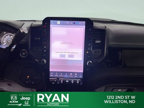 New 2026 RAM 2500 Limited AWD/4WD image 30