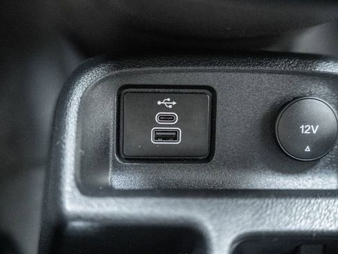 Used 2023 Ford Transit Connect XL image 26