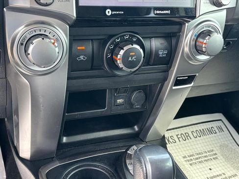 Used 2021 Toyota 4Runner SR5 AWD/4WD image 18