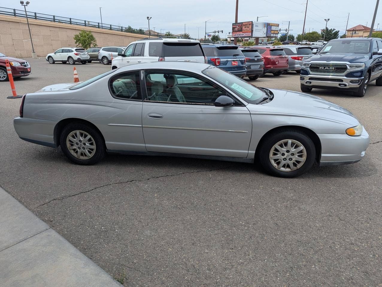 Used 2003 Chevrolet Monte Carlo LS FWD image 6