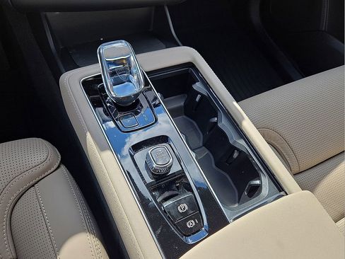 New 2026 Volvo XC90 B6 Ultra image 30