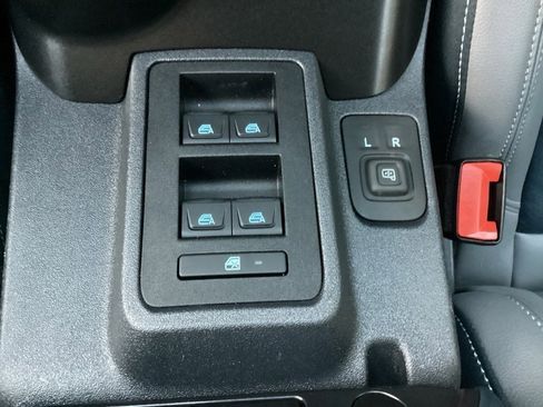 Used 2022 Ford Bronco Outer Banks image 55