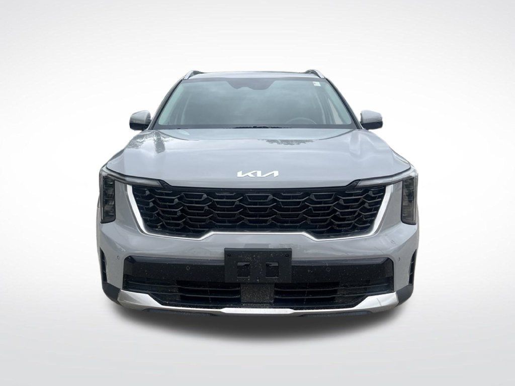 Certified 2024 Kia Sorento S w/ Panoramic Sunroof Package FWD image 2