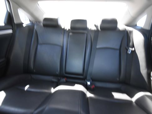 Used 2017 Honda Civic Touring image 11