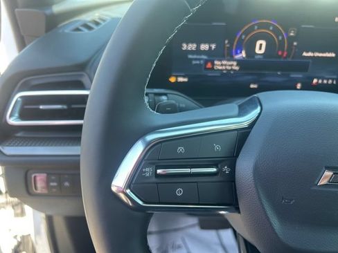 New 2026 Chevrolet Traverse LT w/ Midnight/Sport Edition FWD image 18