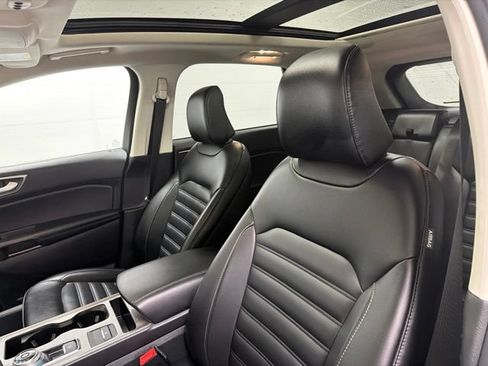 Used 2024 Ford Edge SEL w/ Convenience Package AWD/4WD image 15