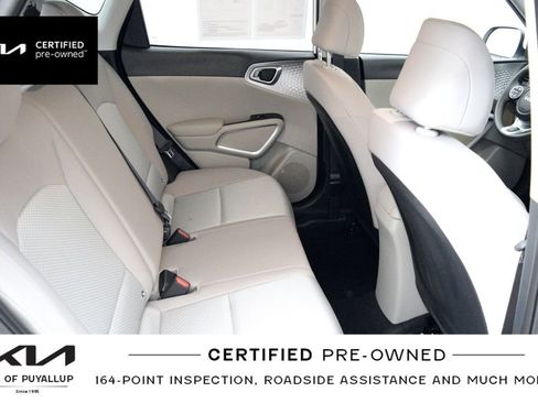 Certified 2025 Kia Soul LX FWD image 15