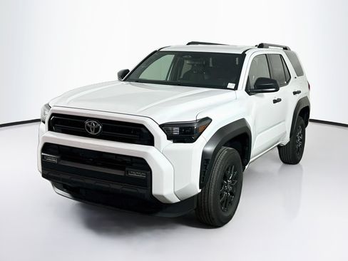 Used 2026 Toyota 4Runner SR5 AWD/4WD image 3