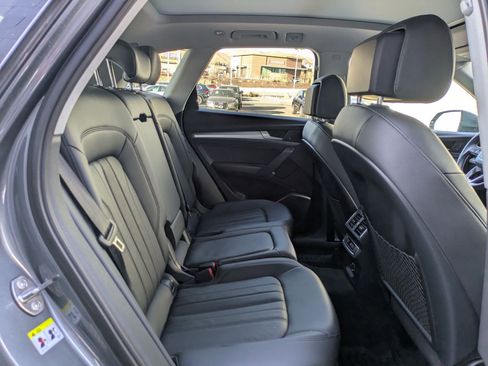 Used 2018 Audi Q5 Premium image 25