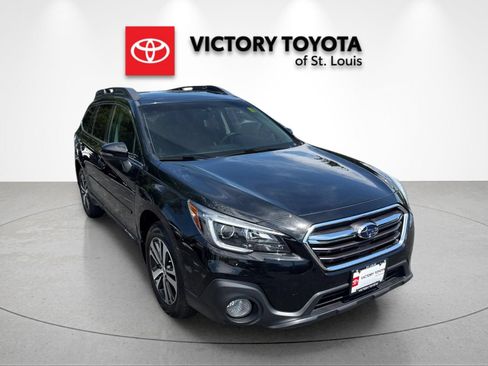 Used 2018 Subaru Outback 2.5i Limited w/ Popular Package #2 AWD/4WD image 1