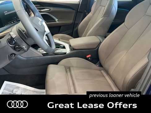Used 2025 Audi Q5 Premium w/ Premium Plus AWD/4WD image 8