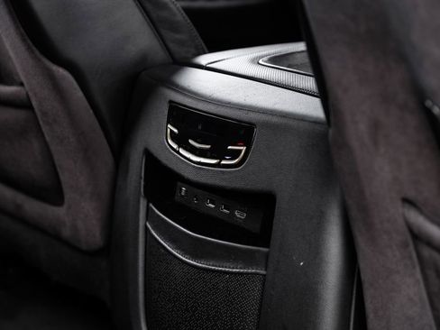 Used 2020 Cadillac Escalade ESV Platinum image 38