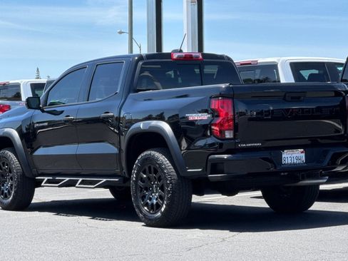 Used 2026 Chevrolet Colorado Trail Boss AWD/4WD image 7
