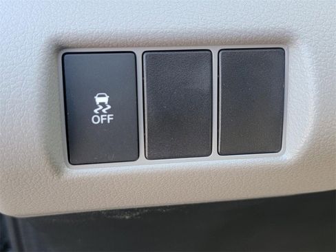 Used 2023 Honda Pilot LX image 30