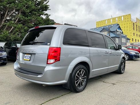 Used 2018 Dodge Grand Caravan SXT w/ Blacktop Package image 8