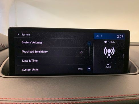 Used 2023 Acura MDX A-Spec image 33