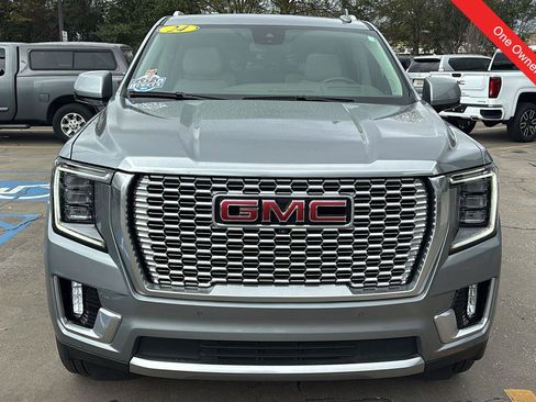Used 2024 GMC Yukon XL Denali w/ Max Trailering Package image 2