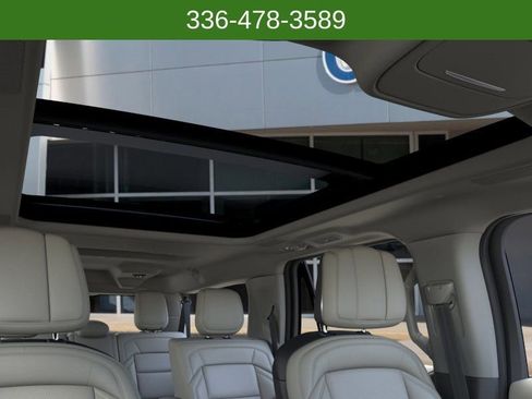 New 2026 Lincoln Navigator L Reserve AWD/4WD image 22