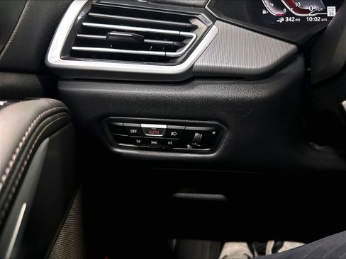 Used 2023 BMW X5 xDrive45e w/ Parking Assistance Package AWD/4WD image 35