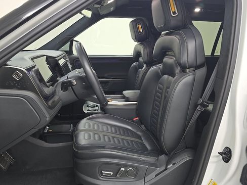 Used 2024 Rivian R1S Adventure AWD/4WD image 5
