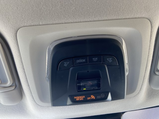 Used 2025 Toyota Corolla LE FWD image 47