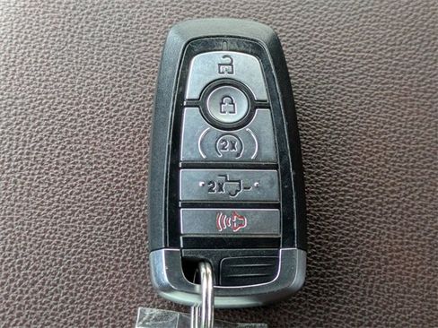 Certified 2022 Ford F150 Lariat image 27