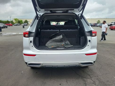 Used 2022 Mitsubishi Outlander SEL Black Edition FWD image 14