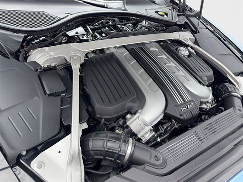 Used 2022 Bentley Flying Spur W12 image 72