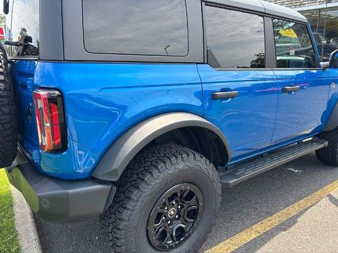 Certified 2022 Ford Bronco Wildtrak AWD/4WD image 5