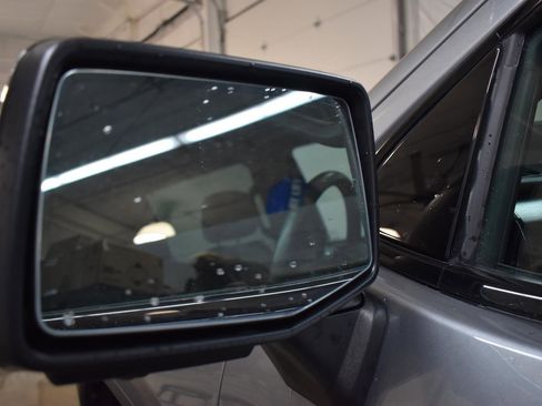 Used 2024 GMC Sierra 1500 AT4 w/ Technology Package image 10